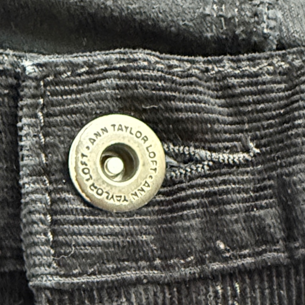 Ann Taylor Loft Modern Slim Black Corduroy Jeans Size 4P - Picture 9 of 12